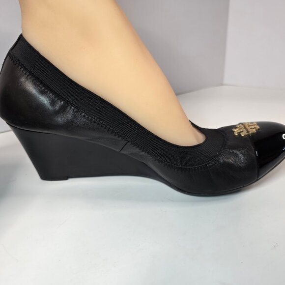 Tory Burch Black Leather Jolie Wedge Cap Toe Pumps 8.5 - Picture 5 of 13
